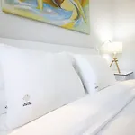 Lovely 3bd 150m Ocean View Ac Wi-fi Balcony Apartment