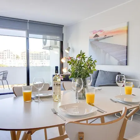 Apartamento Lovely 3bd 150m Ocean View Ac Wi-fi Balcony *