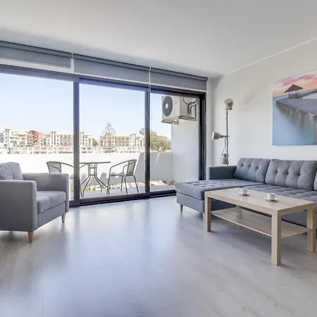 Lovely 3bd 150m Ocean View Ac Wi-fi Balcony Apartamento *